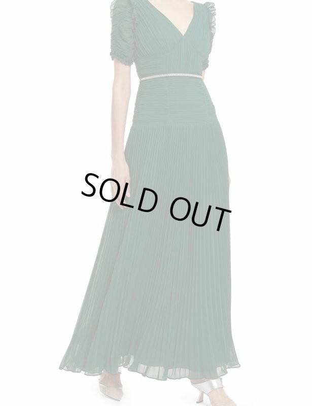 画像1: 限定セール！【白石麻衣さん着用】Self Portrait　セルフポートレート　V Neck Green Chiffon Maxi Dress  12301 (1)