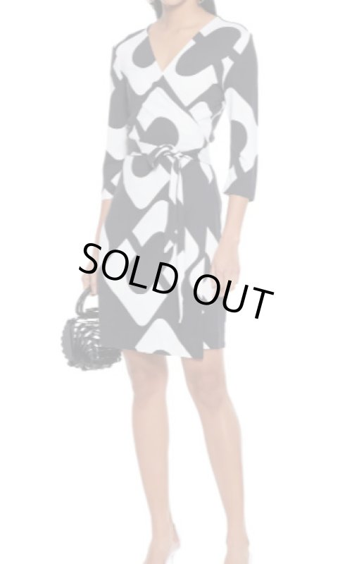 画像1: セール！【ドラマ使用】Diane von Furstenberg 　ダイアンフォンファステンバーグ　Chain Link Print Wrap Dress (1)