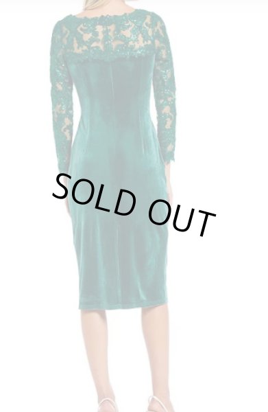 画像2: Tadashi Shoji  タダシショージ    ベルベットロングスリーブドレス グリーン系 (2)