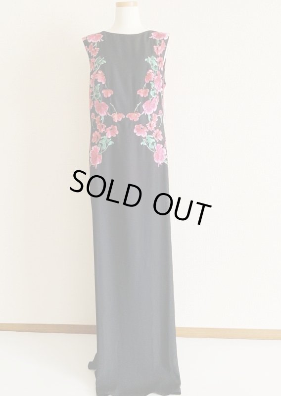 画像3: Tadashi Shoji  タダシショージ SAMAR 花柄刺繍ロングドレス　ブラック、ピンク (3)