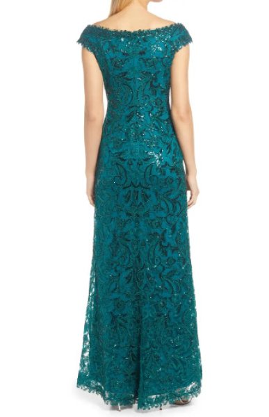 画像2: Tadashi Shoji  タダシショージ  ALEIDA SEQUINE MBROIDERED GOWN  グリーン系 (2)