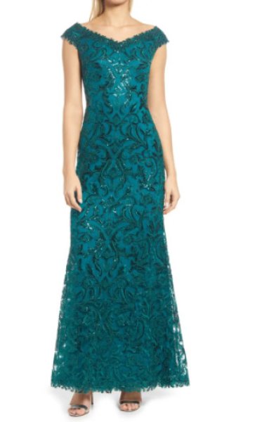 画像1: Tadashi Shoji  タダシショージ  ALEIDA SEQUINE MBROIDERED GOWN　 グリーン系 (1)