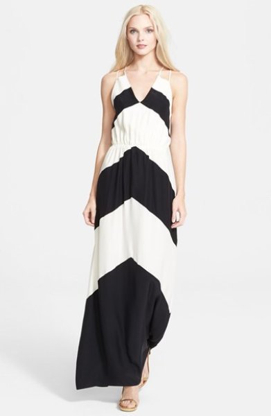 画像1: 即日発送！Parker　Tangier Chevron Stripe Silk Maxi Dress (1)