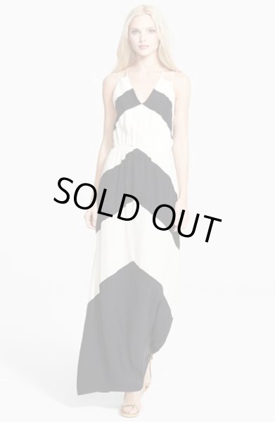 画像1: 即日発送！Parker　Tangier Chevron Stripe Silk Maxi Dress (1)