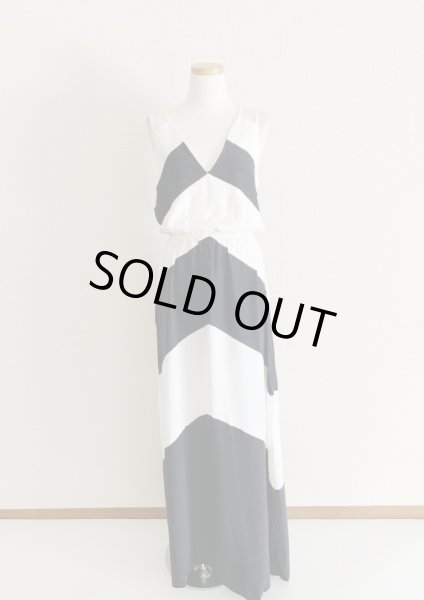 画像4: 即日発送!Parker Tangier Chevron Stripe Silk Maxi Dress (4)