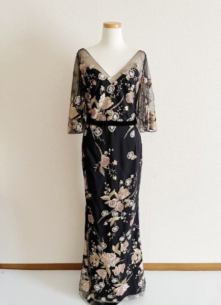 画像4: 再販売セール！ Marchesa Notte マルケッサノッテ　メタリック刺繍チュールロングドレス　ブラック系 (4)