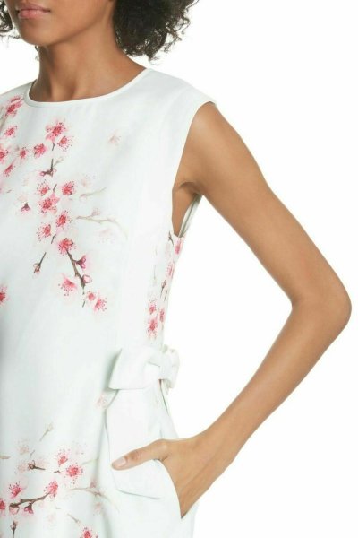 画像3: 【ドラマ使用】Ted Baker テッドベイカー  Seella 桜柄チュニックドレス マイルドミント  21501 (3)