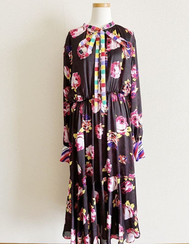 画像3: 再販売セール！【白石麻衣さん、前田敦子さん着用】MSGM 　花柄ドレス  12305 (3)