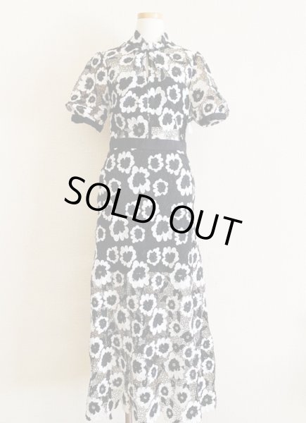 画像5: 限定再販売!【浜辺美波さんご着用】Self Portrait セルフポートレート Abstract Guipure Dress  61301 (5)