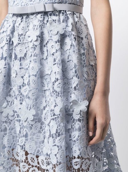 画像3: 【パリスヒルトン愛用】Self Portrait セルフポートレート Powder Blue Guipure Lace Midi Dress (3)
