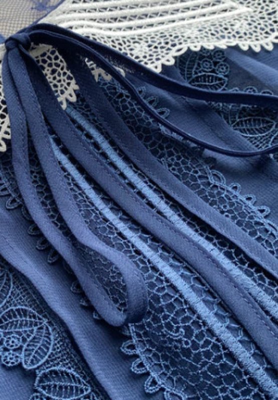 画像3: 【パリスヒルトン愛用】Self Portrait　セルフポートレート　 Navy Lace Trim Midi Dress  31303 (3)