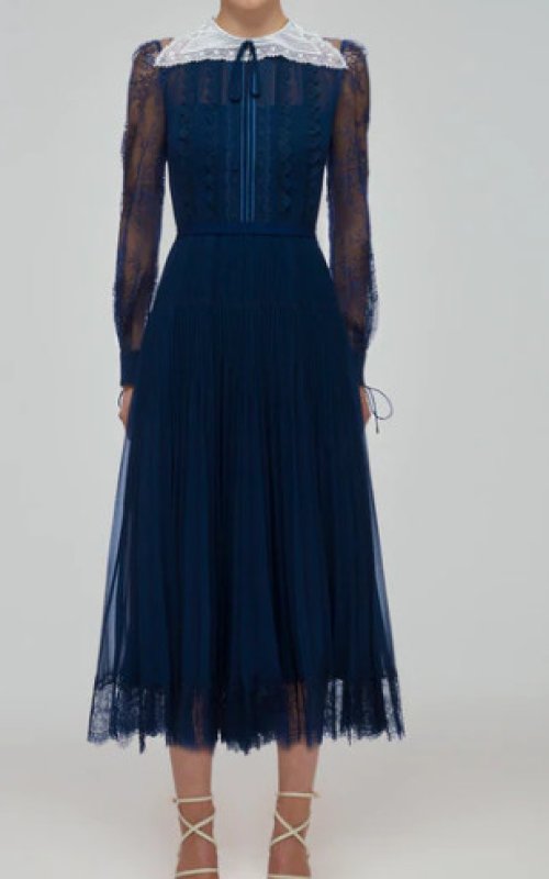 画像1: 【パリスヒルトン愛用】Self Portrait　セルフポートレート　 Navy Lace Trim Midi Dress  31303 (1)