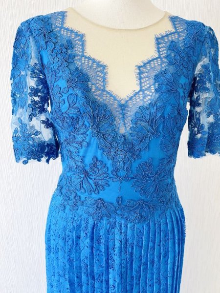 画像6: 再販売!【新妻聖子さん着用】Tadashi Shoji タダシショージ   Pleat Lace Gown ブルー系 (6)