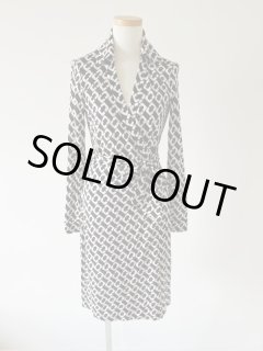 即発！【パリスヒルトン愛用】Diane von Furstenberg ダイアンフォン