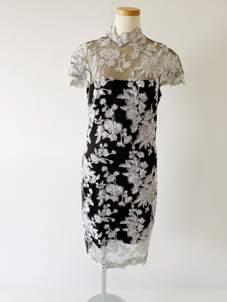 画像4: Tadashi Shoji タダシショージ Lace Applique Cap-Sleeve Cocktail Dress ブラック、ホワイト (4)