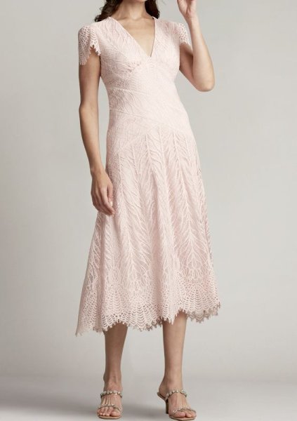 画像1: 期間限定セール！【水卜麻美さん着用】Tadashi Shoji タダシショージ   CHANEY LACE MIDI DRESS　ピンク系 (1)