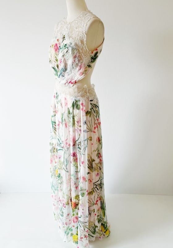 画像4: 再販売【ミランダカー愛用】Tadashi Shoji タダシショージ　LUCIE 花柄×レース ロングフォーマルドレス ホワイト 演奏会・パーティー対応 (4)