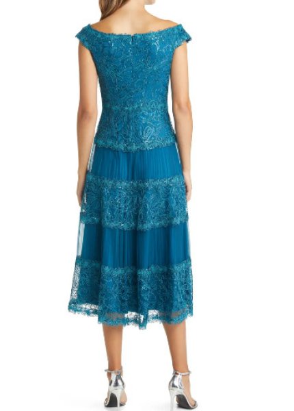画像2: 限定セール!Tadashi Shoji  タダシショージ   ALYA SEQUIN EMBROIDERED MIDI DRESS ブルー系 (2)