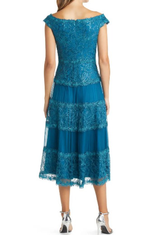 画像2: 限定セール！Tadashi Shoji  タダシショージ  　ALYA SEQUIN EMBROIDERED MIDI DRESS　ブルー系 (2)