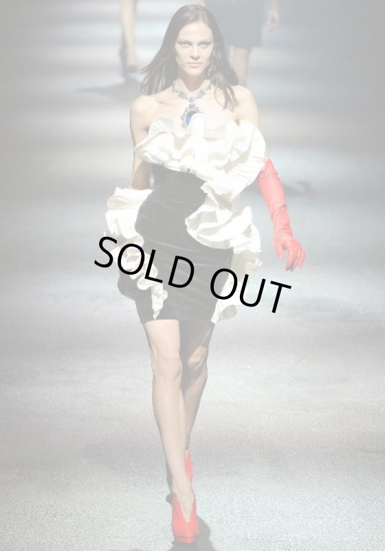 画像1: 再販売！【上戸彩さん、ベッキーさんご着用】Lanvinランバン　　ラッフルベルベットドレス (1)