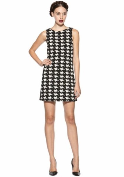 画像1: 【パリスヒルトン愛用】Alice + Olivia　　Everleigh Houndstooth A-Line Dress (1)