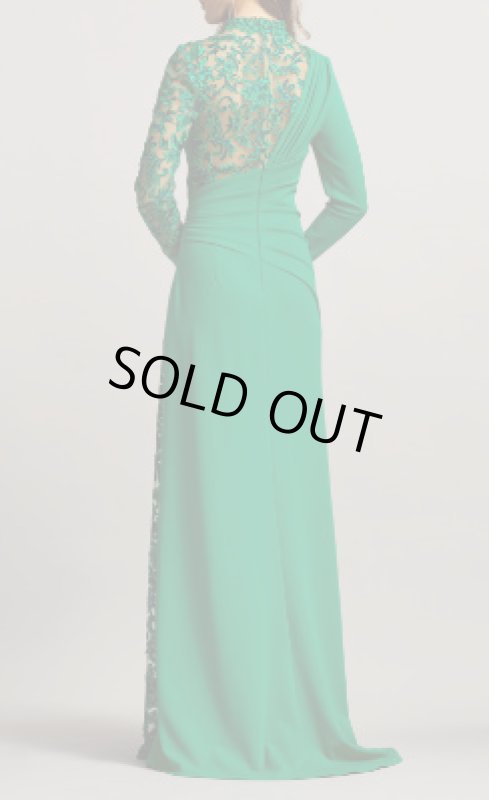 画像2: セール！Tadashi Shoji タダシショージ   PETRA DRAPED ILLUSION GOWN　グリーン系 (2)