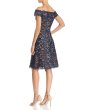 画像2: 1点のみ即発！Tadashi Shoji タダシショージ  Illusion Off-the-Shoulder Dress ネイビー  52101 (2)