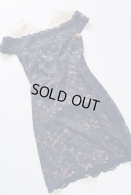 画像7: 1点のみ即発！Tadashi Shoji タダシショージ  Illusion Off-the-Shoulder Dress ネイビー  52101 (7)