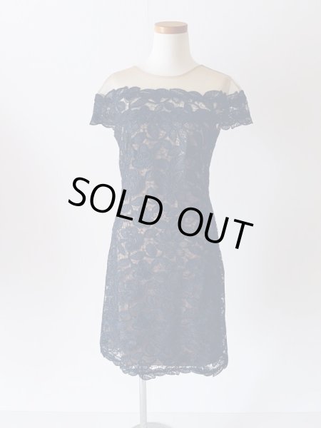 画像3: 1点のみ即発！Tadashi Shoji タダシショージ  Illusion Off-the-Shoulder Dress ネイビー  52101 (3)