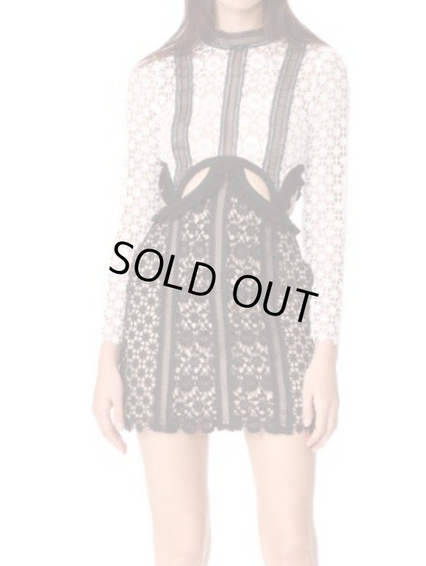 画像1: 即発！【Jenna Dewan Tatum愛用】Self Portrait セルフポートレイト　payne カットアウトミニドレス (1)