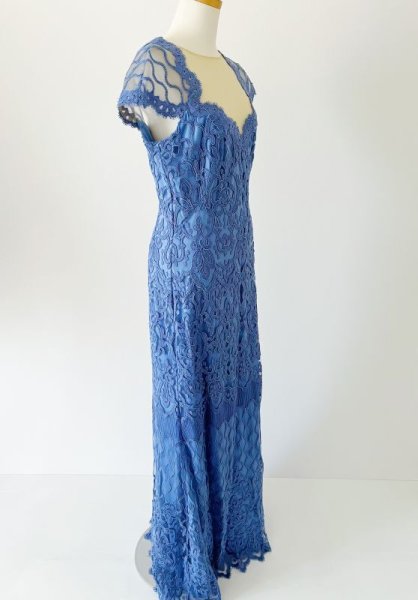 画像7: セール!Tadashi Shoji  タダシショージ   Embroidered Lace Evening Gown ブルー系 (7)