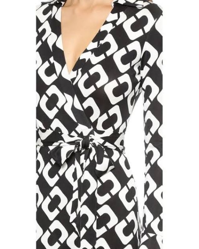 画像3: 再販売セール！超レア【天海祐希さん、ミシェルオバマ夫人愛用】Diane von Furstenberg　ダイアンフォンファステンバーグ　 New Jeanne Two Wrap Dress　Chainlink Large  41201 (3)