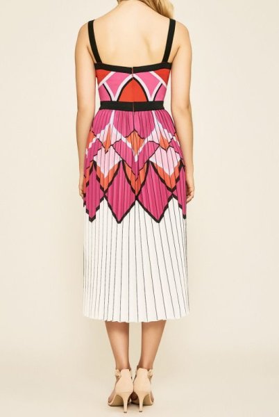 画像2: セール!【アンミカさん着用】Tadashi Shoji タダシショージ KWAN PLEATED CREPE TEA-LENGTH DRESS ホワイト、ピンク系 (2)