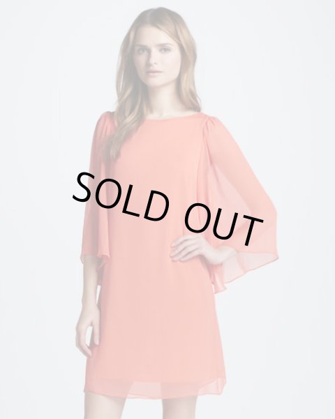 画像1: Alice + Olivia   Odette Flutter-Sleeve Dress パパイヤ (1)