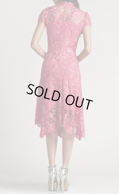 画像2: セール！Tadashi Shoji  タダシショージ  Aydar Handkerchief Dress ピンク系 ダリア (2)