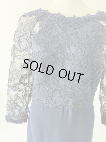 画像8: 1点のみ即発!Tadashi Shoji      Three-Quarter Sleeve Lace and Crepe Gown ネイビー  82901 (8)