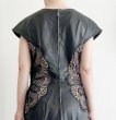 画像5: 即日発送！【映画「去年の冬、きみと別れ」に衣装提供】Tadashi Shoji　Lace Detail Leather Sheath Dress ブラック  10301 (5)