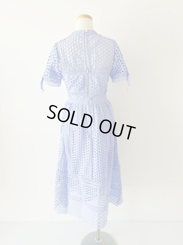 画像7: 1点のみ即発！【パリスヒルトン愛用】Self Portrait　セルフポートレート　Guipure Lace-Patterned Midi-Dress  41910 (7)