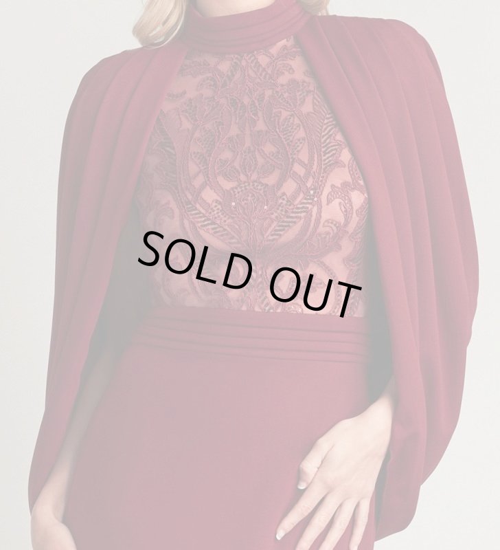 画像2: セール！Tadashi Shoji タダシショージ   EMMELINE ドレープケープスリーブドレス  レッド系   (2)