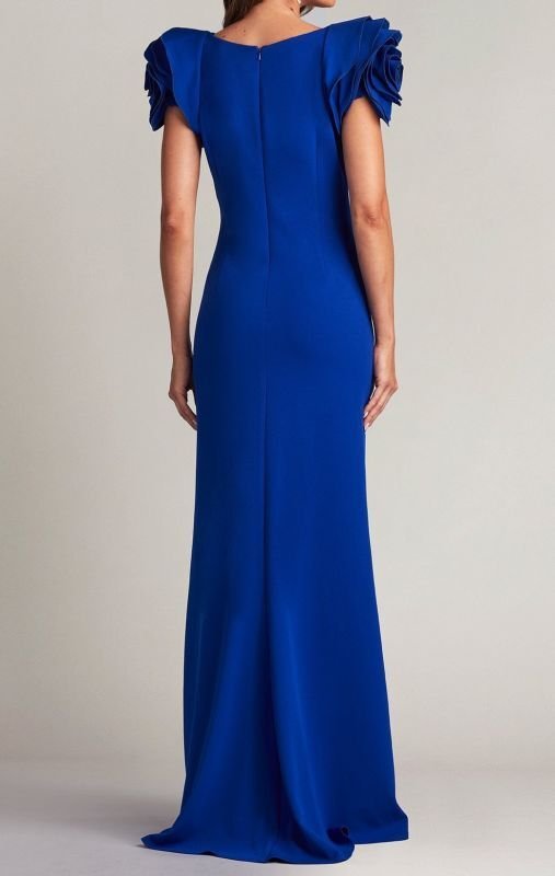 画像2: 再販売セール！Tadashi Shoji タダシショージ  　MAYLEE ROSETTE-SHOULDER GOWN ブルー (2)