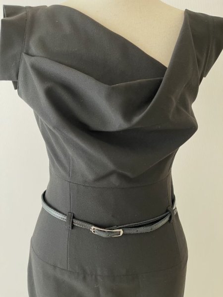 画像9: 【メーガン妃、イヴァンカトランプ他愛用、ドラマ使用】Black Halo Jackie O Dress　ブラック  05061 (9)