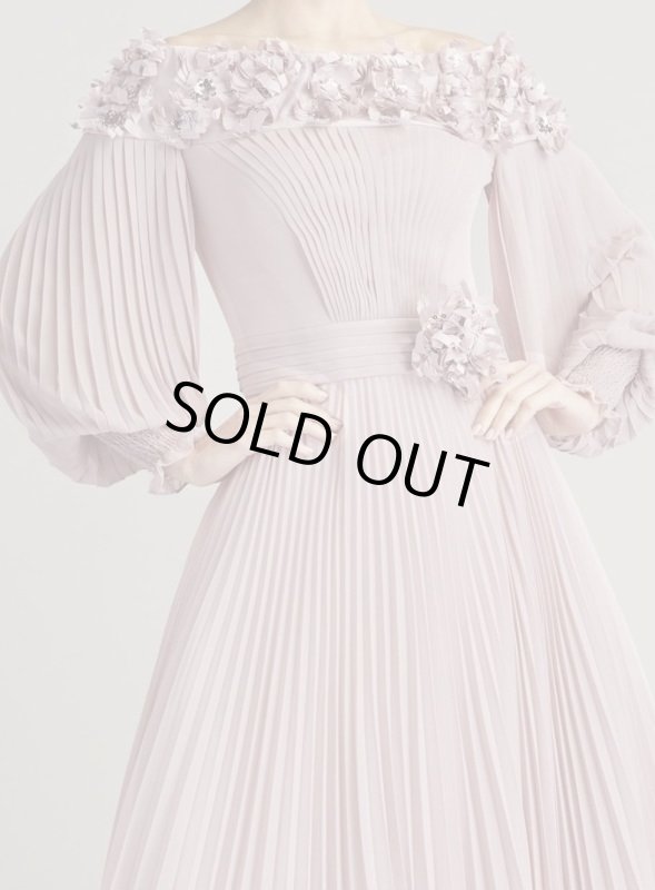 画像2: セール！Tadashi Shoji タダシショージ   OWAN　プリーツフローラルアップリケドレス パープル系 (2)