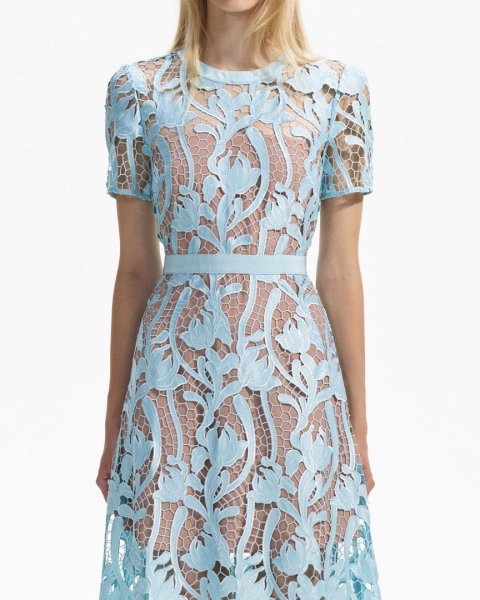 画像3: 【パリスヒルトン愛用】Self Portrait セルフポートレート Guipure-lace flared midi dress ブルー  10231 (3)