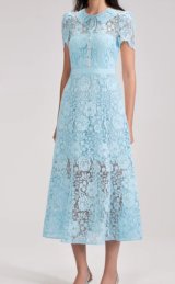 セルフポートレイト　花柄　レース　ミモレ丈　ビジュー　ワンピース　キャサリン妃 セルフポートレイト 花柄 レース ミモレ丈 ビジュー ワンピース