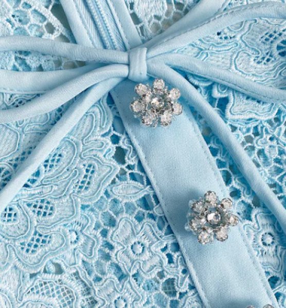 画像3: 【パリスヒルトン愛用】Self Portrait　セルフポートレート　PALE BLUE CORD LACE MIDI DRESS　ブルー (3)