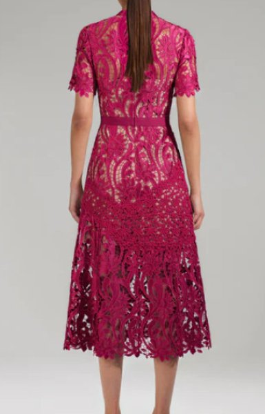 画像2: 【パリスヒルトン愛用】Self Portrait セルフポートレート Guipure-lace flared midi dress BURGUNDY  (2)