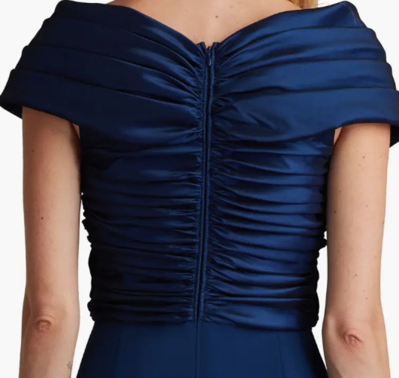 画像3: セール！Tadashi Shoji タダシショージ  BENZ PLEATED PORTRAIT COLLAR GOWN 　ネイビー  (3)