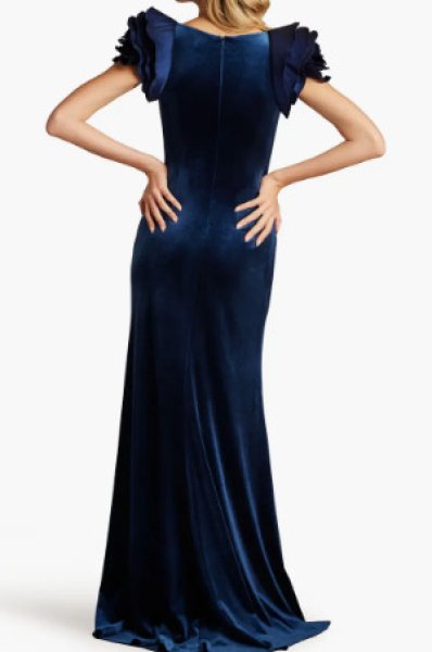画像2: Tadashi Shoji タダシショージ   Maylee Rosette-Shoulder Velvet Gown ネイビー (2)