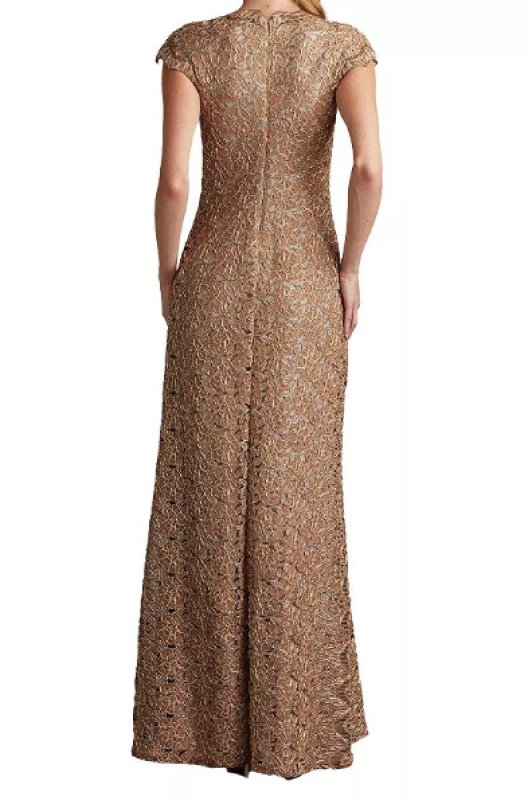 画像3:  Tadashi Shoji  タダシショージ　Etters Scalloped Illusion Gown ゴールド、ベージュ  08102 (3)