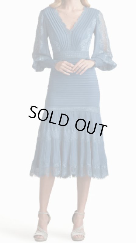 画像1: Tadashi Shoji タダシショージ  NYSSA  Pin-Tuck Long Sleeve Midi Dress　ブルー系 (1)